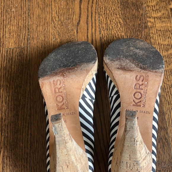 Michael Kors Open Toe Black and White Slip On Heels - Picture 6 of 7